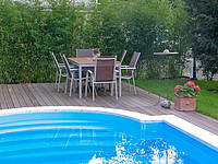 Freiraum Gartengestaltung: Privatgarten mit Pool
